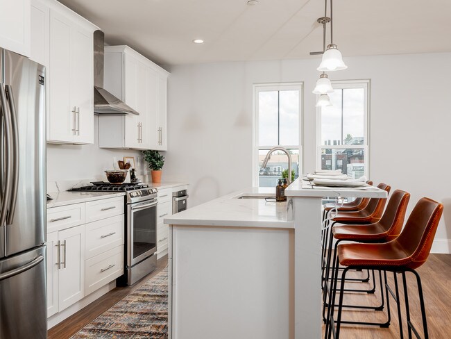 45 L St