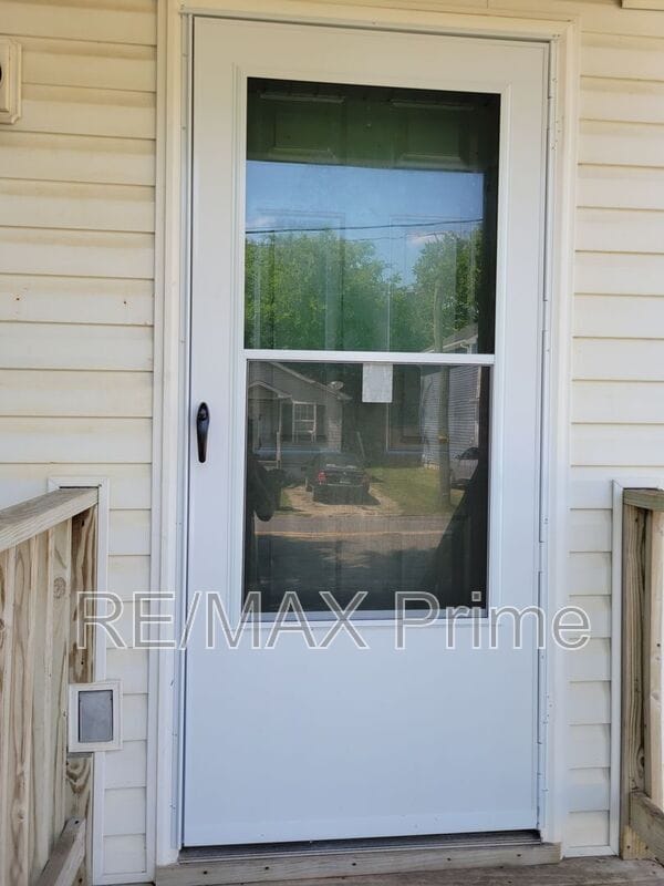 Photo - 409 Hunter St