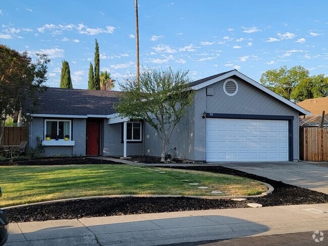 Building Photo - 59 Suntrail Cir Rental