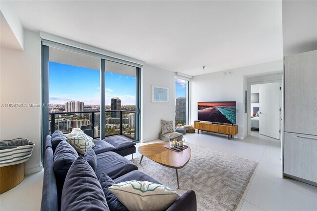 Photo - 501 NE 31st St Unit 2609