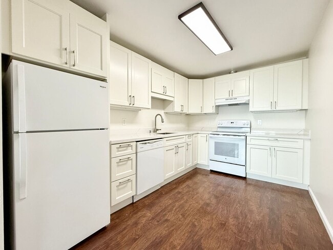Photo - 670 Hillside Blvd Apartment Unit # 2