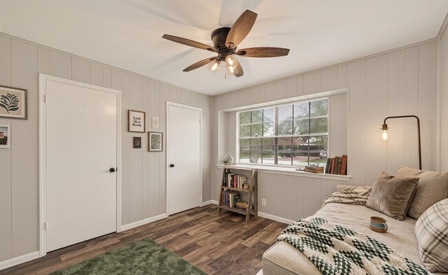 Photo - 1203 Bernard Ave