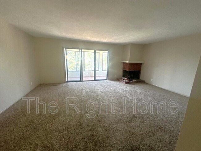 Photo - 5134 N 105th St