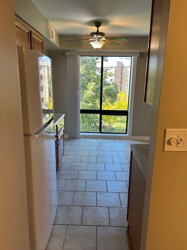 Photo - 5405 Chateau Dr Unidad 5