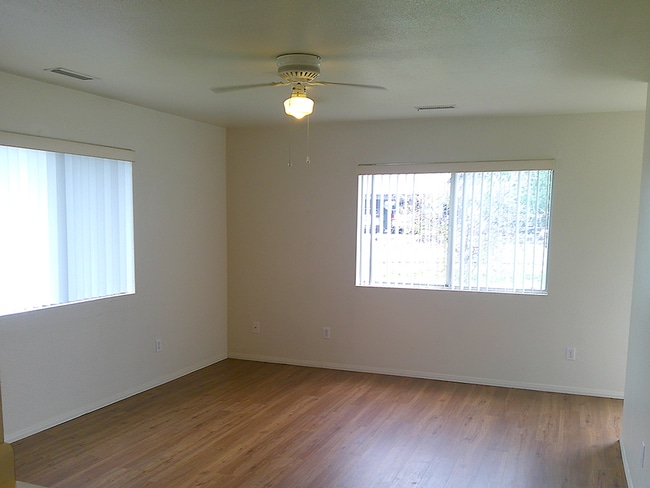 3818 Vickie Ct Unit A