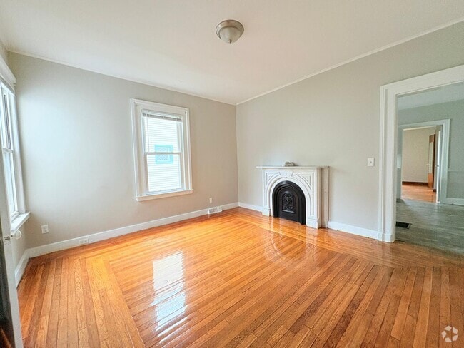 Building Photo - 57 William St Unit 1 Rental