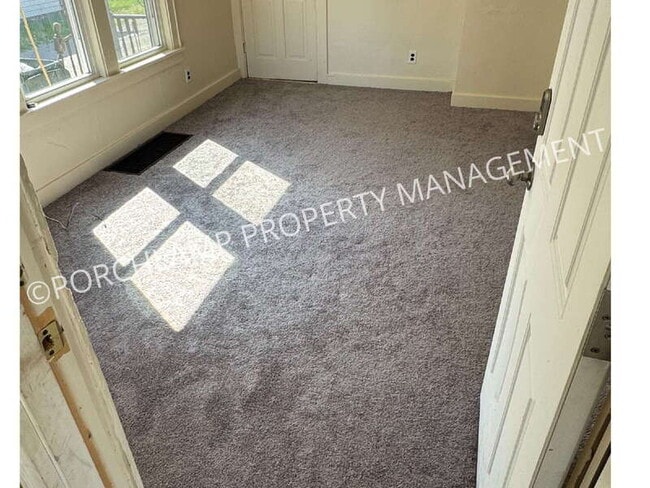 Photo - 216 W Grand Ave Unit B