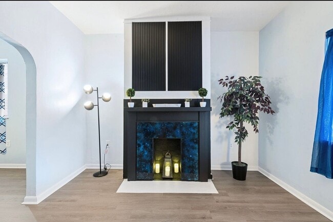 Photo - 1131 Irwin St