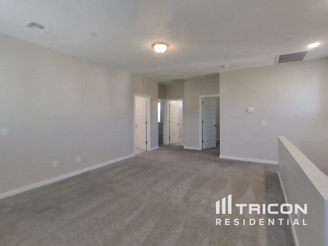 Photo - 4535 E Grandview St