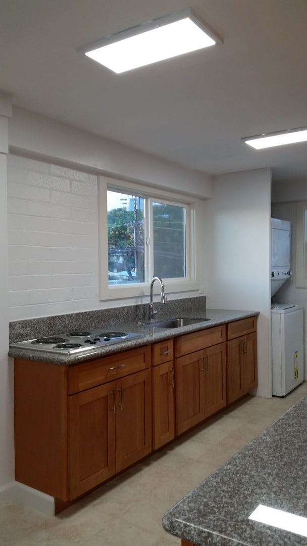 Building Photo - 2215 N School St Unit 201