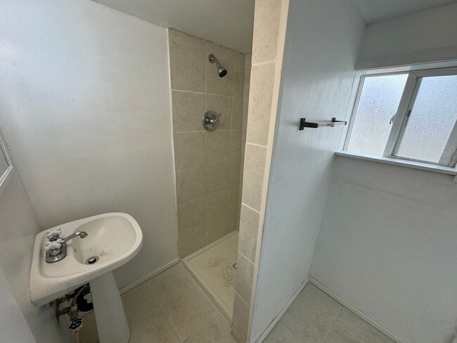 Photo - 309 S Gibby Rd