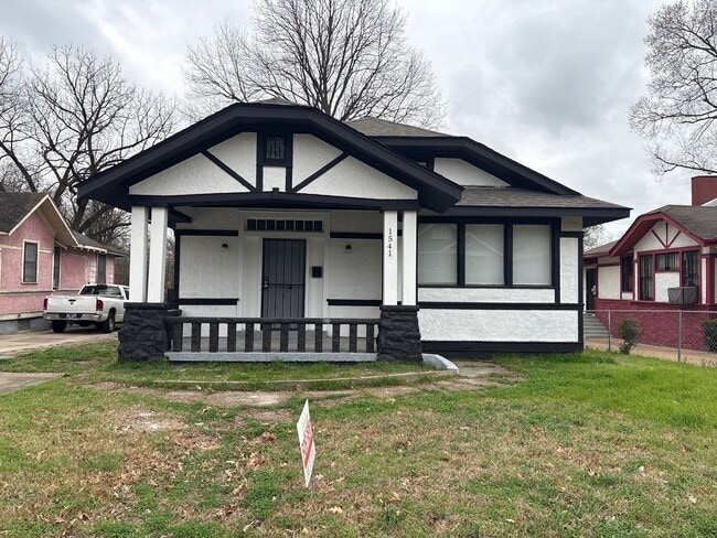 Photo - Newly updated 3-bedroom, 1-bath home - Open To Section 8