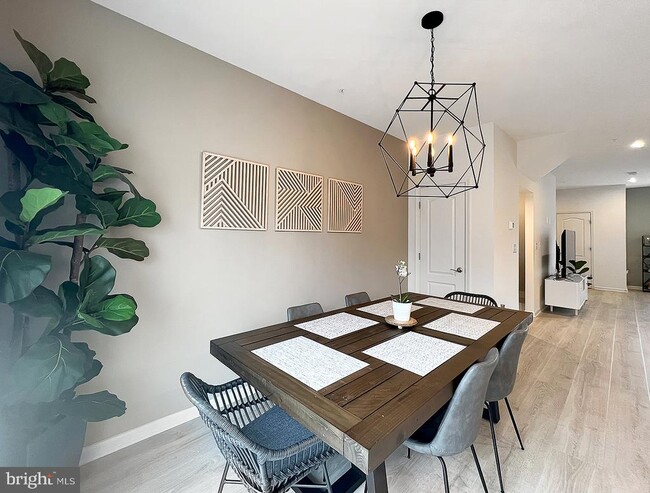 Building Photo - 1313 Hidden Trace Cove