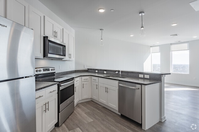 1BD, 1BA - 830SF