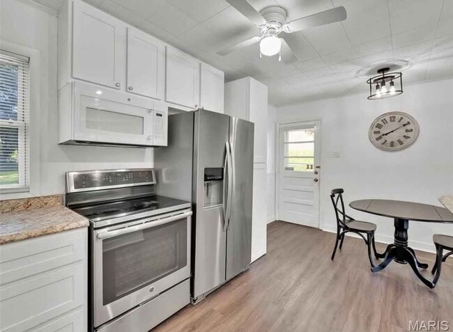 Photo - 283 Ramsey Ln