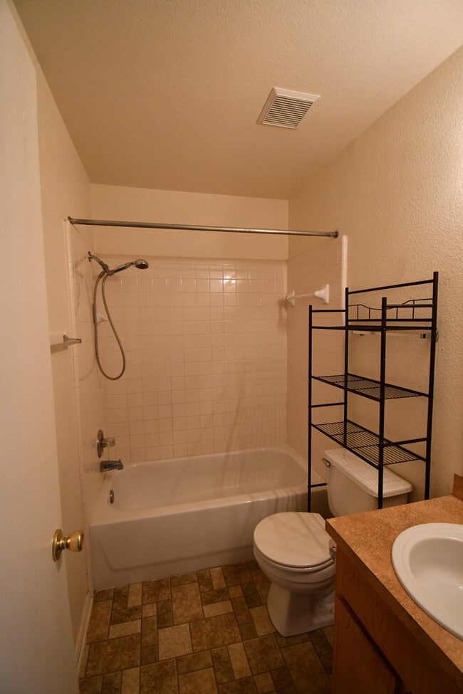 4003 Doraine Ct