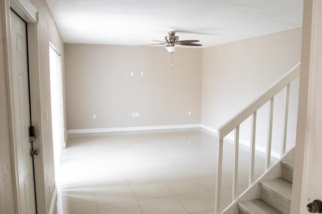 Photo - 70 Lake Arbor Dr