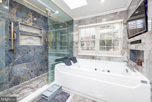 Photo - 15013 Jerimiah Ln