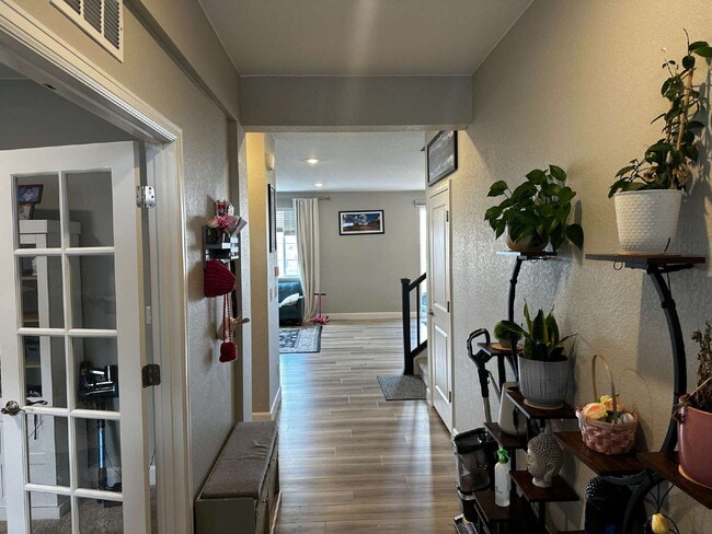 Photo - "Spacious 4-Bedroom Retreat in Aurora with 2.5 Baths in Murphy Creek!"