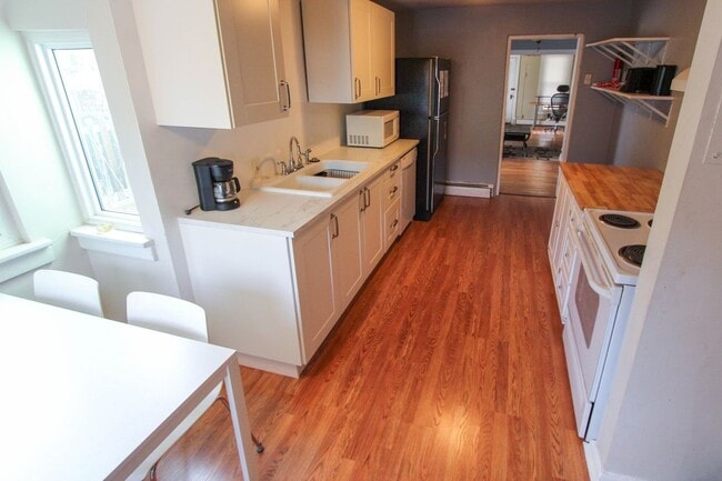 Photo - 1530 Pine St Unit 1