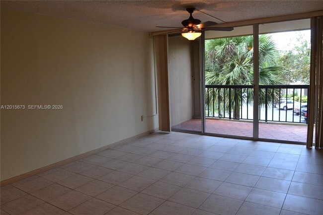 Photo - 10855 SW 112th Ave Unit 309