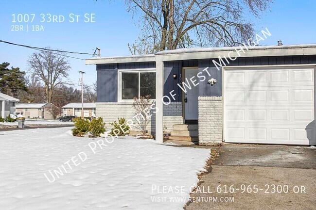 Photo - Tours Estimated to Begin 1/21 | Charming 2...