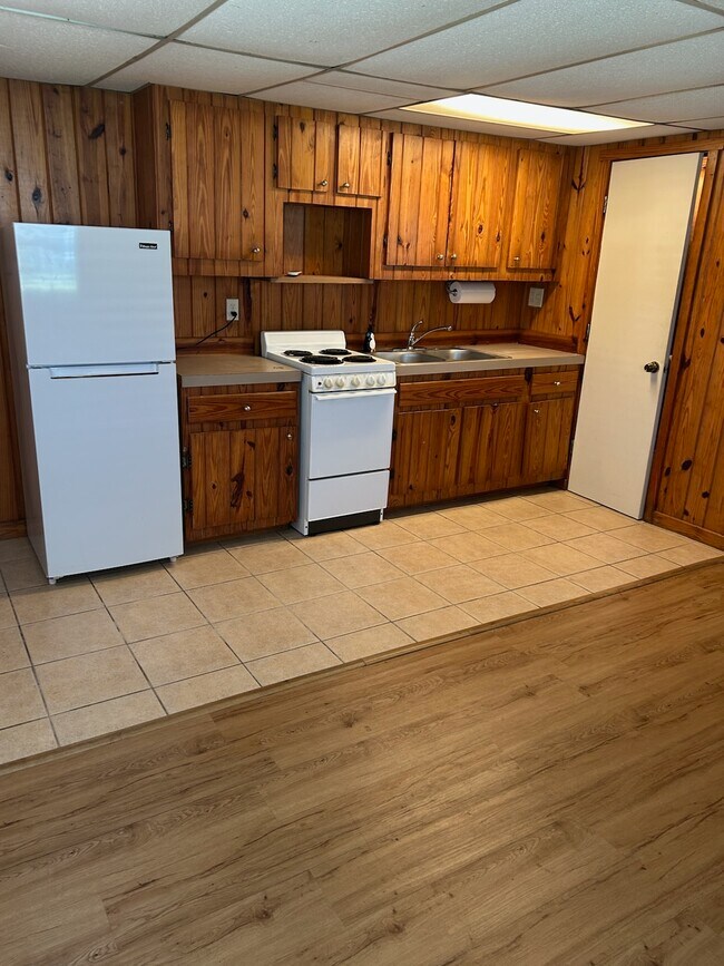 Photo - 916 Lake Josephine Dr Unit #1