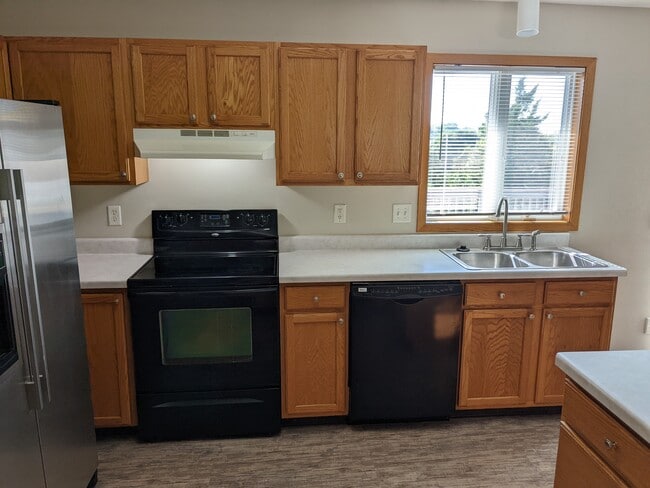 Cocina - 5212 Black Walnut Dr