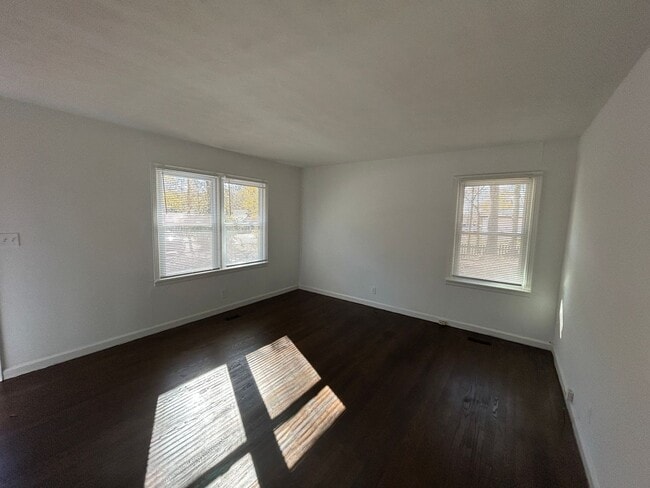 Photo - 4296 Pineview Dr Unit 4296-A