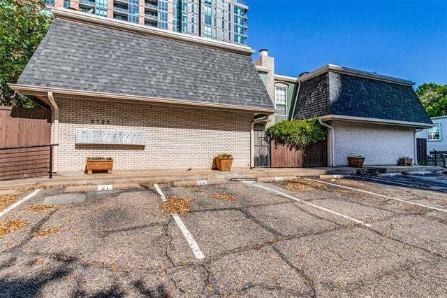 Photo - 2725 Hood St Unidad 110