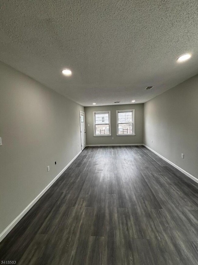 Photo - 85 Jefferson St