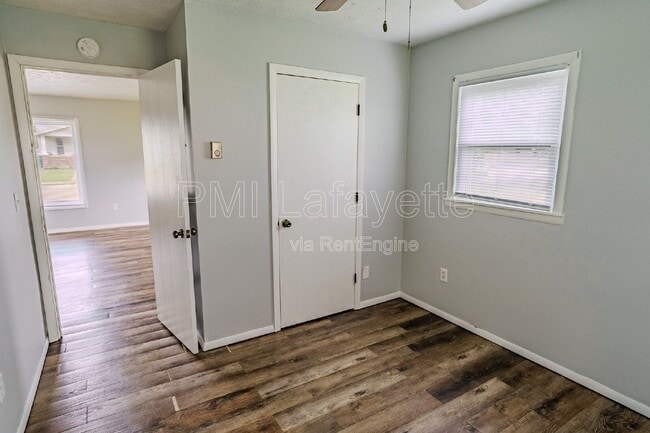 Photo - 204 W Oxford St