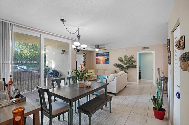 Photo - 1107 Villa Cir Unit 1107