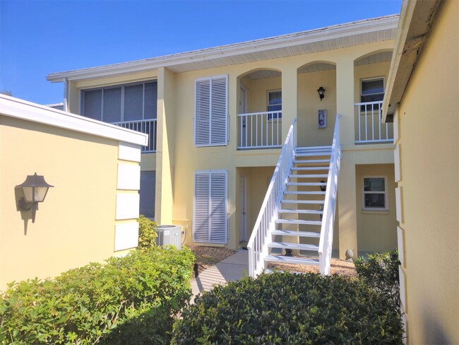 Seasonal 2-Bedroom 2-Bath Villa located in... - Seasonal 2-Bedroom 2-Bath Villa located in... Condo Unit 241