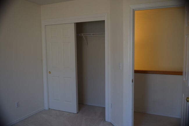 Photo - 6321 NE 59th Ct