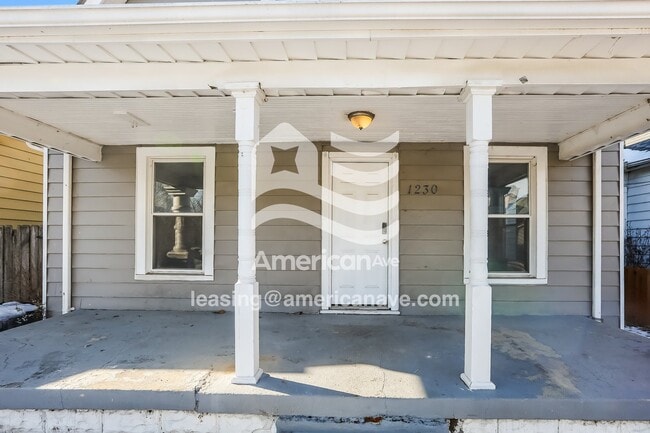 Photo - 1230 St Peter St