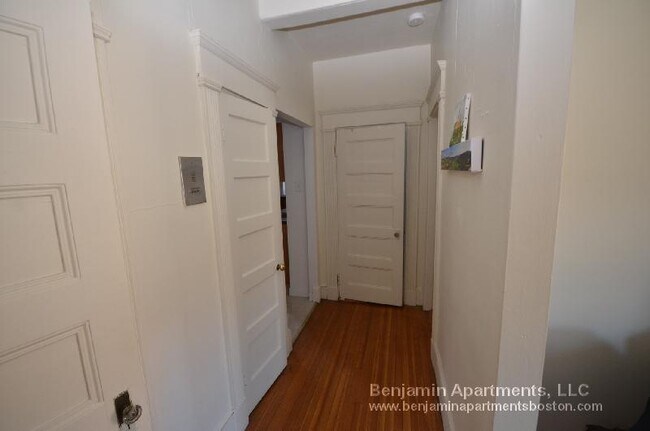 Photo - 1595 Beacon St Unit 6