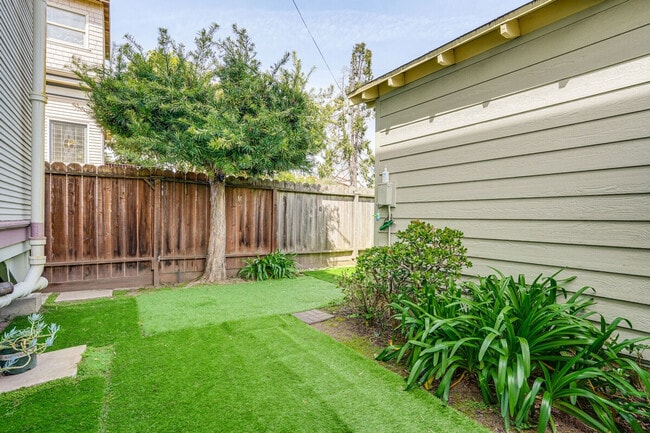 Photo - 2629 Eagle Ave Unit ID1304881P