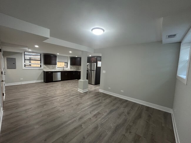 Photo - 1143 Maple Ave