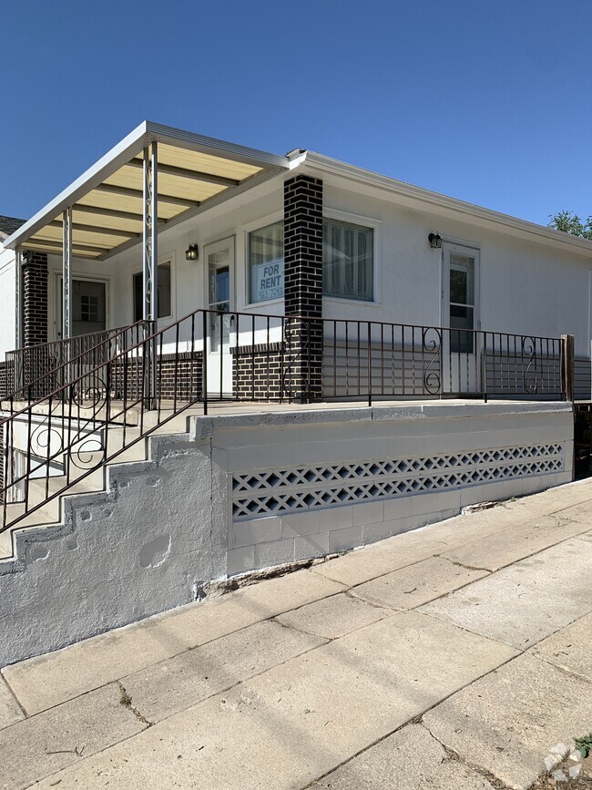 Building Photo - 2033 Mt Washington Ave Rental