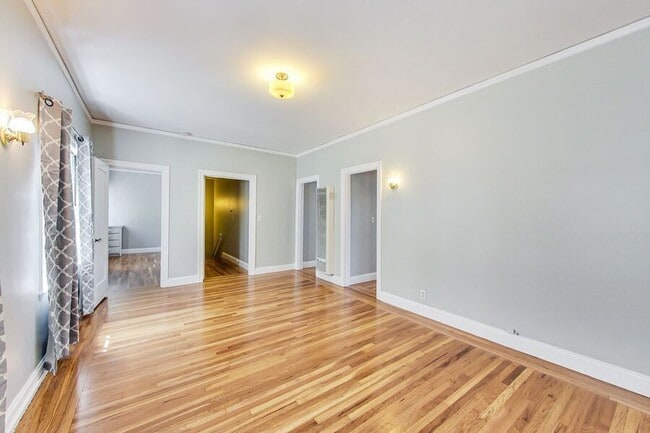 Photo - 6048 Monroe Ave