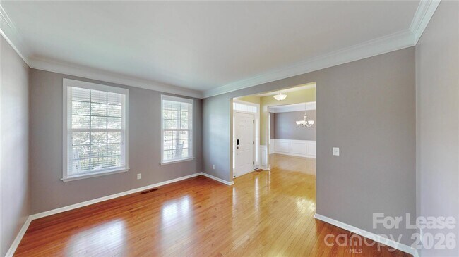 Photo - 1505 Aringill Ln