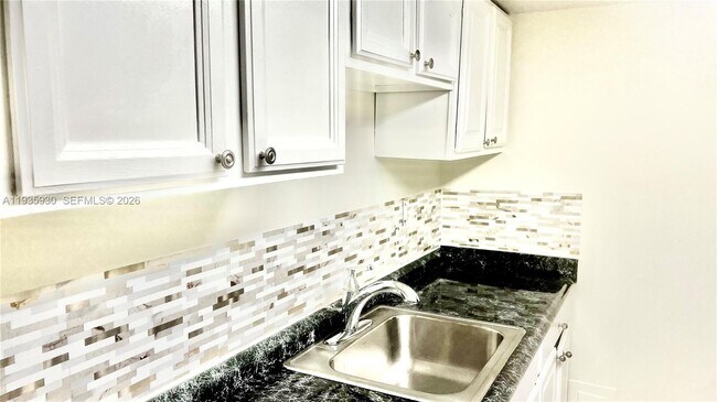 Photo - 3560 SW 25th Ter Unit Rear