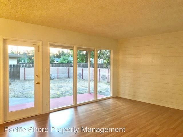 Photo - 3 br, 1.5 bath House - 10153 Gloria Avenue