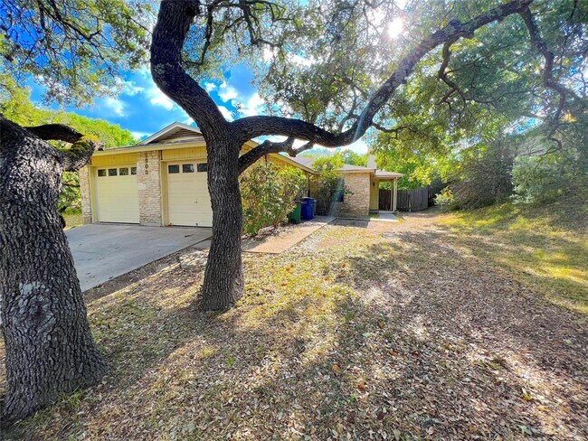 Photo - 9900 Hundred Oaks Cir