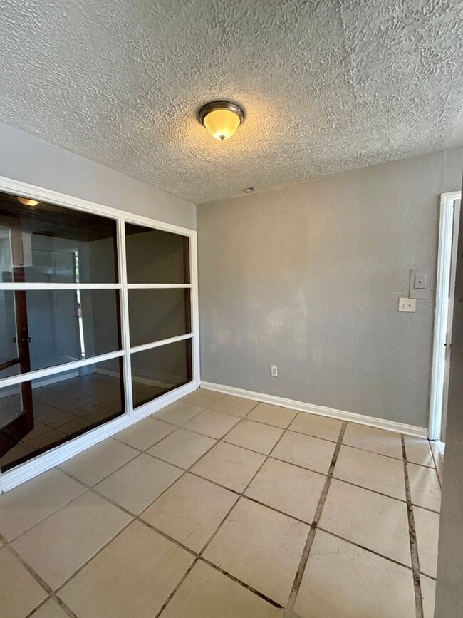 Photo - Special Home 1 Block from River! For Rent at an Affordable Price.