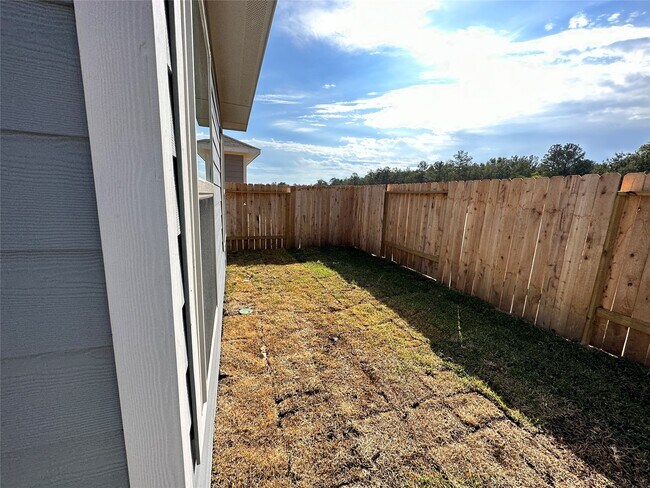 Photo - 16580 Moss Ln