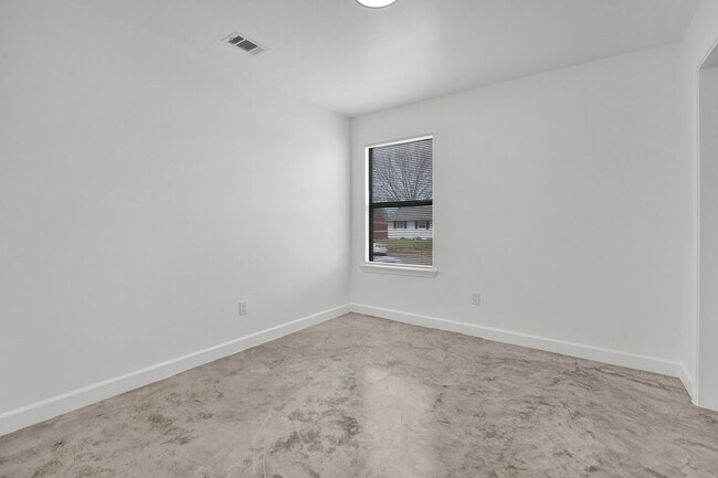 Photo - 3453 Daggett Rd