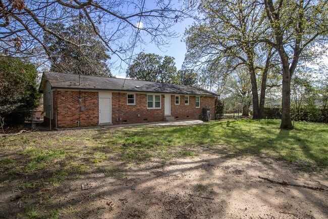 Photo - 1515 Sandra Dr