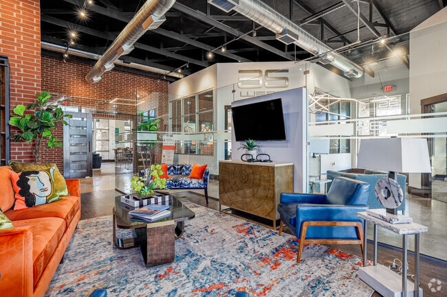 Leasing Office
